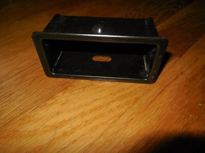 NOS 1982-1987 Lincoln Continental Ash Tray Receptacle E25Y-5404821-A - Image 1 of 3