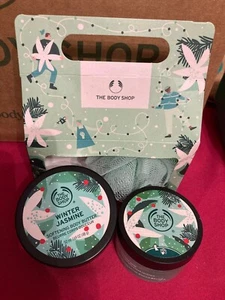 *RARE* 3pc THE BODY SHOP Winter Jasmine Mini - Body Butter, Sugar Scrub, Pouf - Picture 1 of 1