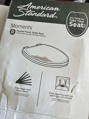 American standard  moments round front toilet seat White Easy Clean Slow Close - Image 1 of 3