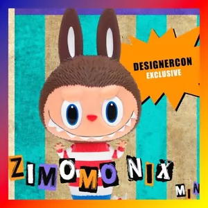 FIGURA DE VINILO ZIMOMO DesignerCon Labubu LOS MONSTRUOS Juguete DCON How2Work NUEVO Sofubi - Imagen 1 de 6