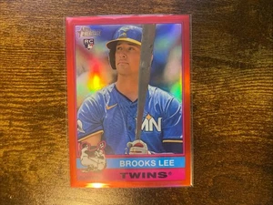 2025 Topps Heritage Chrome Brooks Lee rifrattore rosso /5 #63 gemelli RC Rookie - Foto 1 di 4