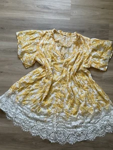 FREE PEOPLE Pastel Yellow Slip Dress Lace Tunic Summer Floral Womens Size Large - Picture 1 of 5