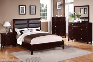 3Pc Cherry Bedroom Set Est. King Size Bed 2x Nightstand Boxed Style bed Set