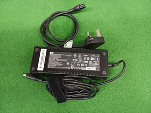 19V 7.1A 135W Genuine HP TouchSmart 310 520 AC Adapter Charger & mains cable - Picture 1 of 1