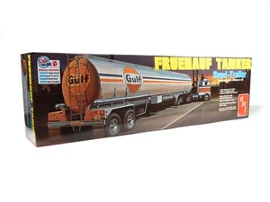 AMT 1/25 Scale Fruehauf Tanker Gulf Plastic Model Kit AMT1354 - Picture 1 of 4