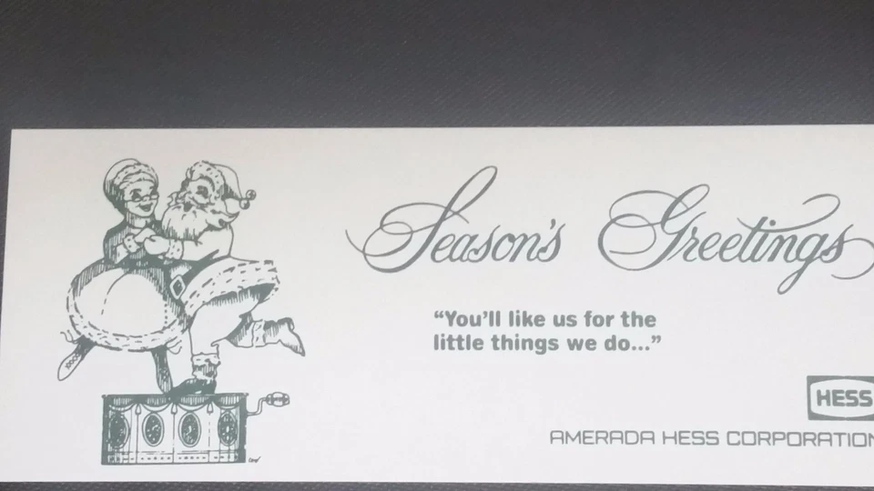 Amerada Hess 1967 / 69  / 70 s  SEASONS GREETINGS.  CARD AWRSOME - Image 1 of 3