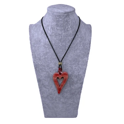 Collana Lunga in Resina Ciondolo Donna Elegante Modello Classico Cuore Rosso - Immagine 1 di 2