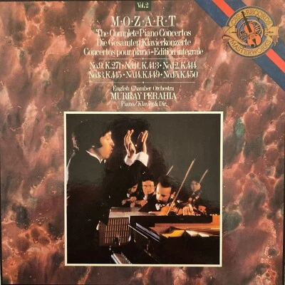 Mozart Piano Concertos vol 2.Murray Perahia Piano & conducting the ECO.CBS 42115 - Image 1 of 4