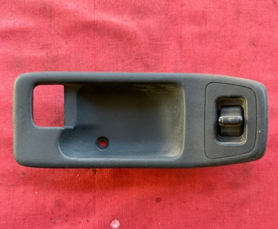 CUBIERTA INTERIOR ORIGINAL MANIJA PUERTA 1990-1993 ACURA INTEGRA TRASERA DERECHA Foto 1 de 4