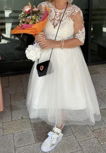 Modernes, hochwertiges Braut/Standesamtkleid, Gr. 40/42, White One Barcelona - Bild 1 von 17