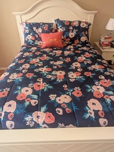 Mainstays Queen Comforter Set - Picture 1 of 5