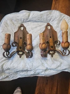 Antique 1920 Pair of Lincoln No. 904 Double Light Cast Iron Tulip Wall Sconces - Picture 1 of 13