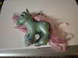 G3 My Little Pony Banjo Blue Toys R Us Hasbro MLP Raro Difícil de Encontrar - Imagen 1 de 7