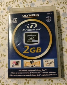 Olympus XD Picture Card M 2GB + MAUSB-300 Adapter - Bild 1 von 2