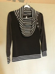 Lucky Woman Sweter black and white Size Medium oem0034 - Picture 1 of 6