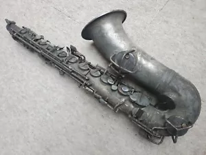 Extremely old & worn saxophone "Conn A 33570 II" C Melody or Alto? made 1915? - Picture 1 of 12