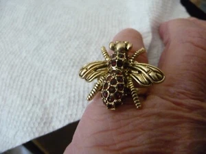GOLDFARBENER STRASS FLIEGEN KOSTÜM RING Gr. 6 #28/7 - Bild 1 von 10