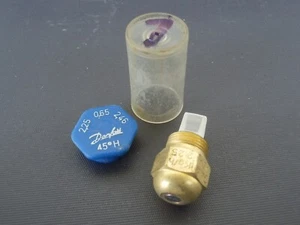 Danfoss Oil Burner Nozzle - 0.65 gallons / hour, 45 degree - 7 - Picture 1 of 1