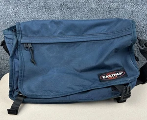 Vintage Eastpak Messenger Bag Shoulder Bag Satchel Navy Blue School Made In USA - Picture 1 of 8