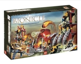 Lego Bionicles Battle of Metru Nui Set 8759 NEW 856 pieces Factory Sealed 2005