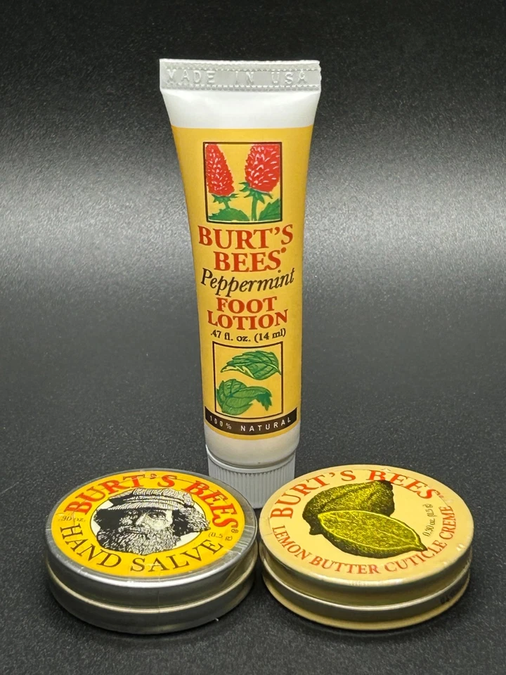 Loción para pies de menta Burt's Bees .47 fl oz + ungüento para manos .3 OZ + crema para cutículas Foto 1 de 4