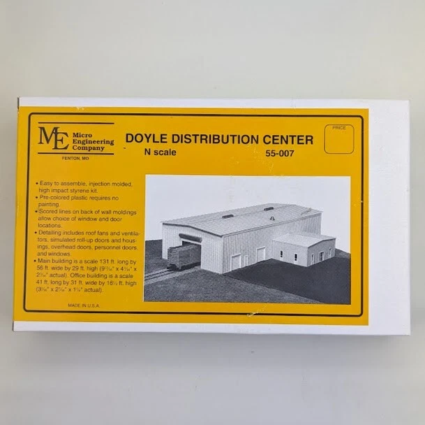 Micro Engineering Company #55-007 N Scale Doyle Distribution Center Kit - Image 1 of 1