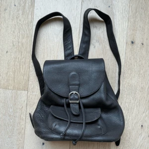 VTG Eddie Bauer Backpack 100% Leather Brown Rucksack Drawstring Bag Purse Heavy - Picture 1 of 14