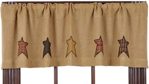Cenefa de ventana de arpillera rústica Country Plaid Star parches 60" de ancho Stratton - Imagen 1 de 5
