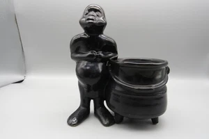 Vintage Schwarz Glasur Canibal/Tribal Figur Übertopf mit Kessel Keramik RAR - Bild 1 von 23