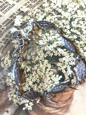 Браслет с кристаллами Silpada Icy Elements серебро 925 пробы Swarovski B3391 7–8 дюймов - Изображение 1 из 4