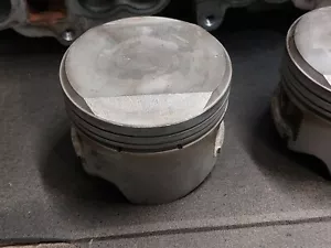Pistone di fabbrica X1 adatto a Nissan Skyline R32 R33 GTR RB26DETT - Foto 1 di 4