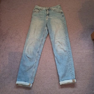 ASOS Petite Slim Mom Blue Jeans, High Rise, Women's Size XS, 25/28 - Picture 1 of 4