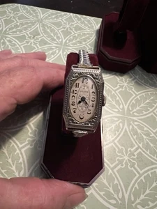 Orologio meccanico vintage Art Decò Gruen donna rinforzato oro bianco - FUNZIONANTE - Foto 1 di 10
