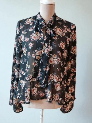 Blusa Forever 21 Fluida Floral Romántica Malla Transparente Mujer Junior En Niveles Pequeña Foto 1 de 4