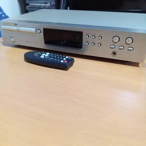 Marantz CD4000/F3N Stereo CD Player Deck Audio Silver Used with Remote control - Picture 1 of 15