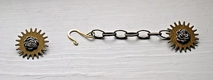 Cierre de capa Steampunk, engranajes de oro y rosas de bronce, cadena de bronce - Imagen 1 de 2