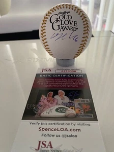 DJ LeMAHIEU New York Yankees Signed Official Gold Glove Award Baseball JSA COA - Picture 1 of 2