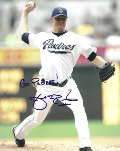 Autographed JAKE PEAVY San Diego Padres 8x10 photo- COA - Picture 1 of 1