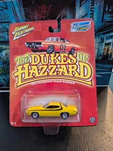 Johnny Lightning The Dukes of Hazzard amarillo 1972 Plymouth Road Runner 1/64 - Imagen 1 de 5