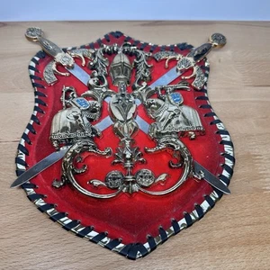2 KÖPFIGER ADLER WAPPEN MIT SCHWERT PLAKETTE KRIEGER AUF PFERDEN FANTASY DRACHENFEE 8X11 - Bild 1 von 9
