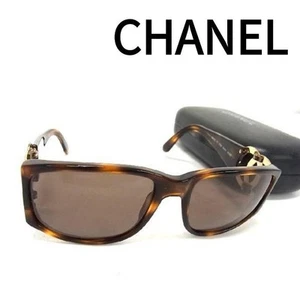 Excellent condition CHANEL Coco mark sunglasses for women in brown - Picture 1 of 5