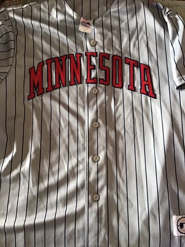 Mauer Twins Size XL Majestic Pinstriped Jersey Cover