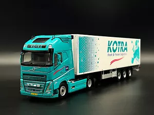 Volvo FH5 globetrotter XL reefer rimorchio 3 assi "Kotra" WSI truck models, 1:50 - Foto 1 di 11