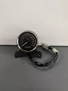 2014-23 HARLEY DAVIDSON GENUINE SPEEDOMETER MPH BLACK ROAD KING POLICE 69200126 - Picture 1 of 4