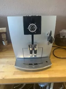 Kaffeevollautomat Jura J5 - Neu Revidiert / Instandgesetzt / TOP ZUSTAND - Bild 1 von 9