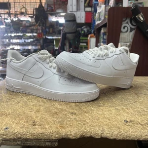 Größe 13 - Nike Air Force 1 '07 Low Triple White - Bild 1 von 9
