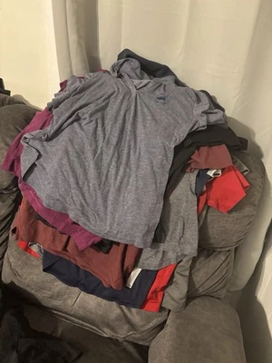 17 camisetas!! Polos para mujer grandes/XL BWW Manager Buffalo Wild Wings. Chaleco añadido Foto 1 de 3