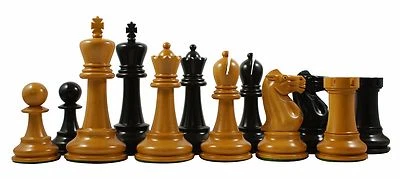 Reproduction 1930-40 Circa Staunton 4" Antiqued & Ebonised Boxwood Chess Set - Image 1 of 4