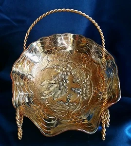 Carnival Glass Imperial Grape & Leaves Ruffle Rim Bowl Gold 6" - Picture 1 of 1
