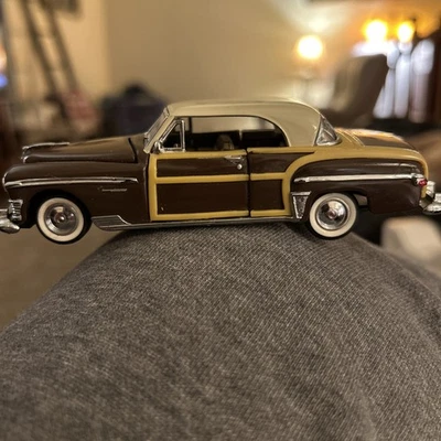 Franklin Mint 1950 Chrysler Town and Country 1/43 Scale 1987 stamped on bottom  - Image 1 of 4